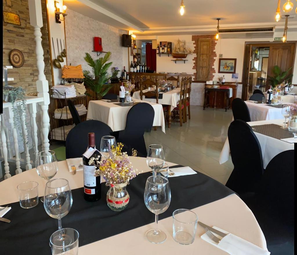 Hostal Mainz Piedralaves Εξωτερικό φωτογραφία