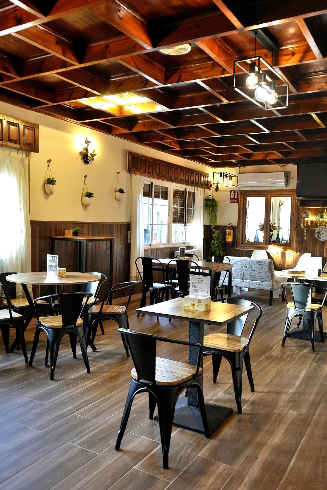 Hostal Mainz Piedralaves Εξωτερικό φωτογραφία
